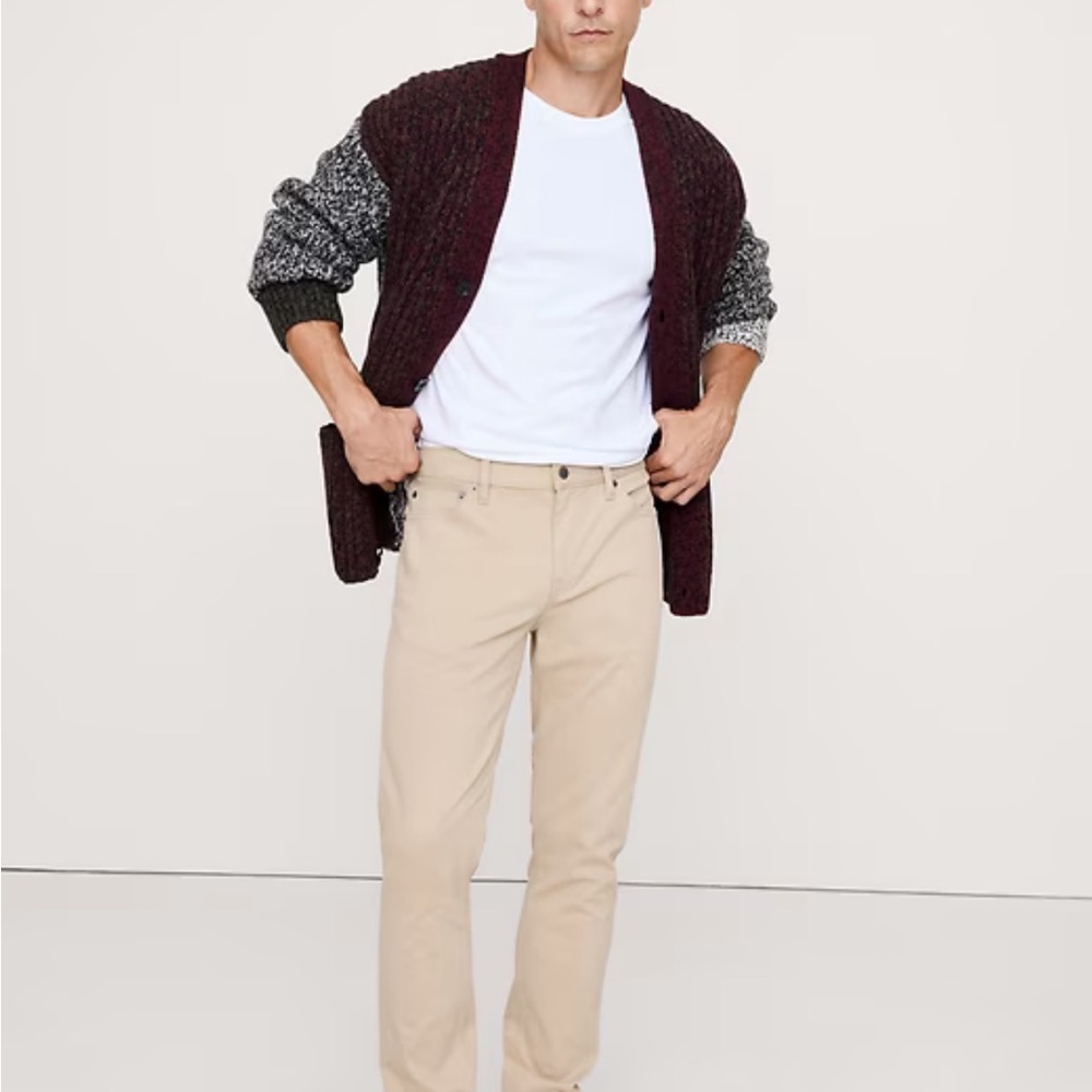 Banana Republic Men’s Beige Slim Fit Traveler Pants